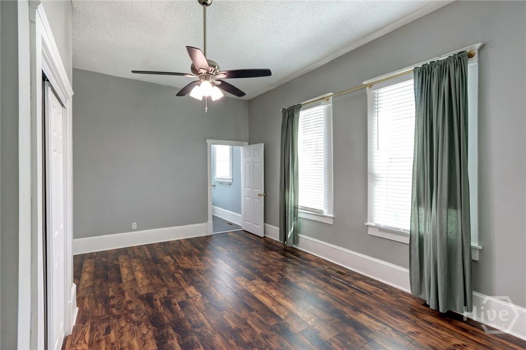Image 25 of property listing at 510-512 W 39th Street, Savannah, GA 31415