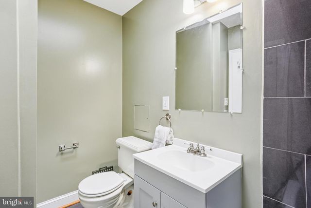 5027 3RD ST NW, Washington, DC 20011