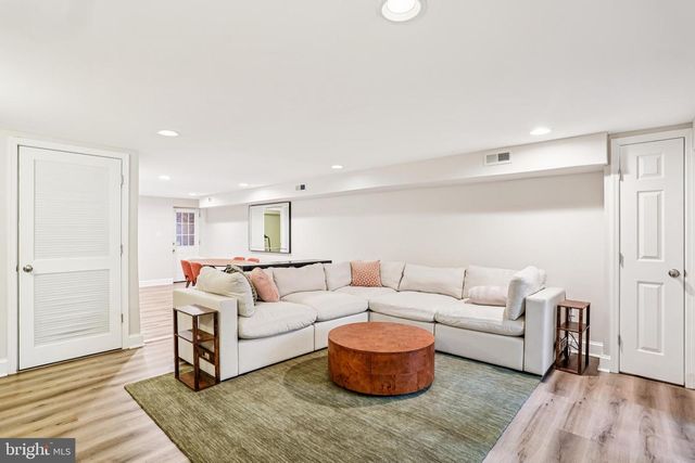 5027 3RD ST NW, Washington, DC 20011