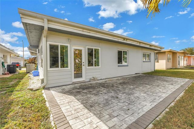 5471 PALM CREST COURT N, Pinellas Park, FL 33782