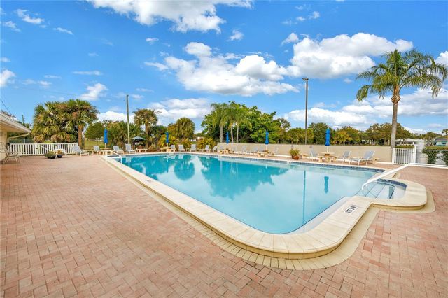 5471 PALM CREST COURT N, Pinellas Park, FL 33782