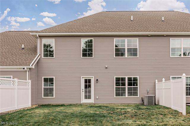5059 Shepherds Glen, Willoughby, OH 44094