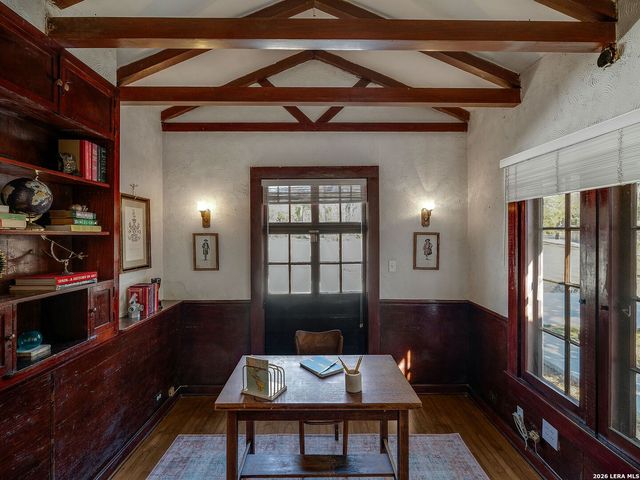 206 Laurel Heights Place, San Antonio, TX 78212