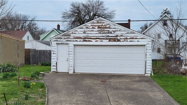 5520 Northcliff Avenue, Cleveland, OH 44144