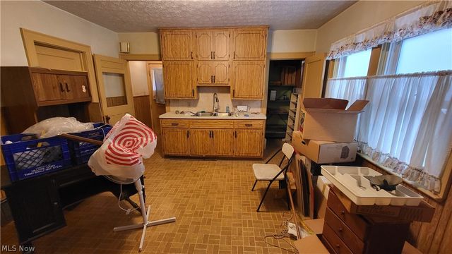 5520 Northcliff Avenue, Cleveland, OH 44144