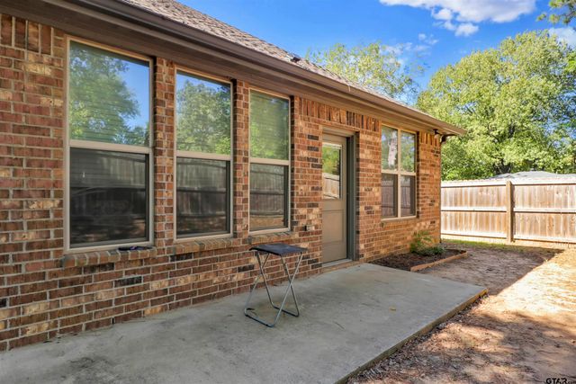 1311 Woodley, Tyler, TX 75701