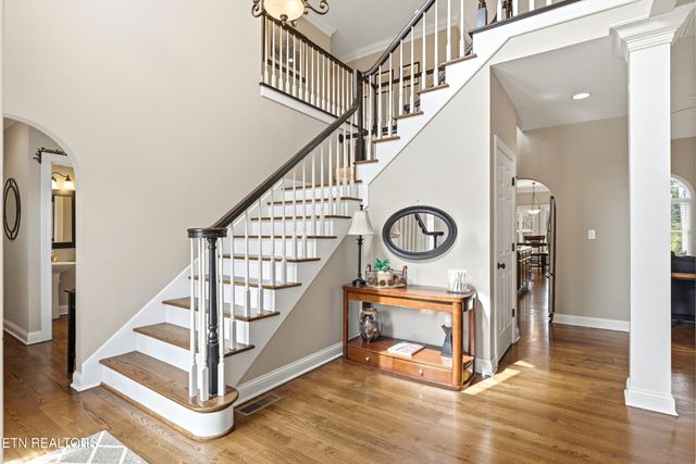 9830 Giverny Circle, Knoxville, TN 37922