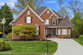 9830 Giverny Circle, Knoxville, TN 37922