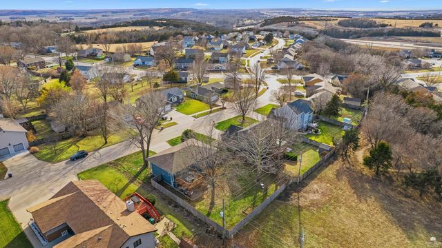 3004 Wilson Drive, Manhattan, KS 66502