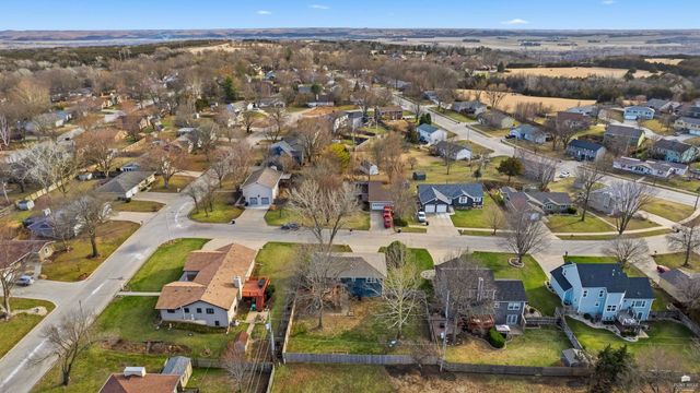 3004 Wilson Drive, Manhattan, KS 66502