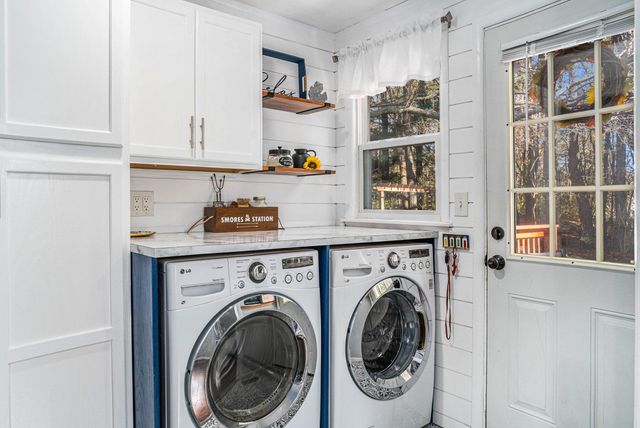 15422 Coleman Avenue, Grand Haven, MI 49417