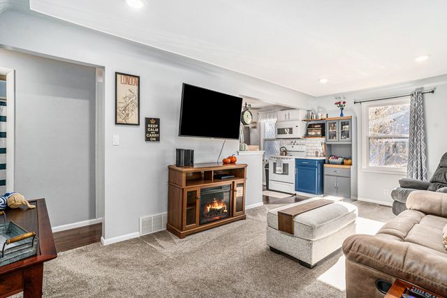 15422 Coleman Avenue, Grand Haven, MI 49417