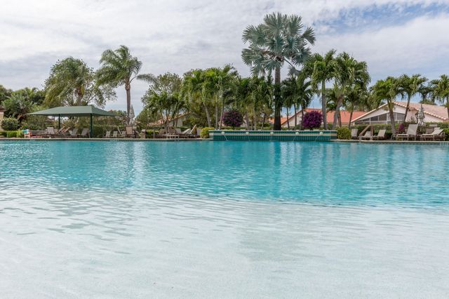 6839 Lismore Avenue, Boynton Beach, FL 33437