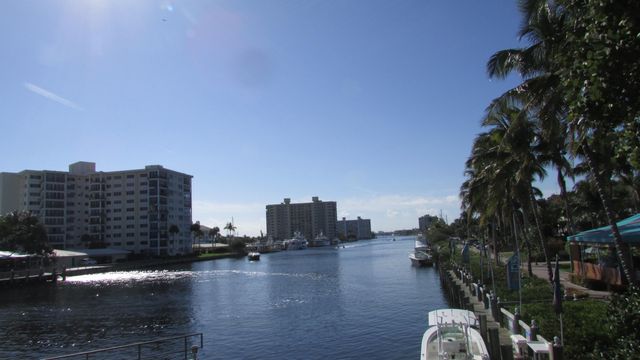 6839 Lismore Avenue, Boynton Beach, FL 33437