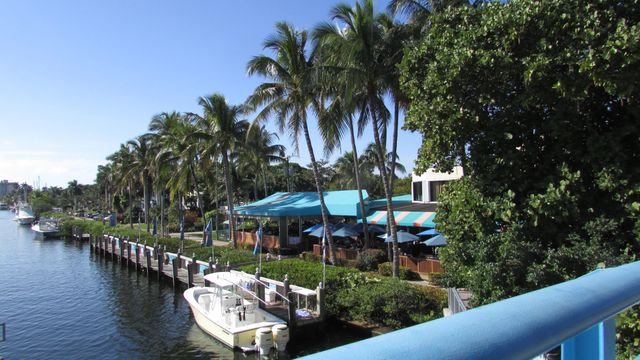 6839 Lismore Avenue, Boynton Beach, FL 33437