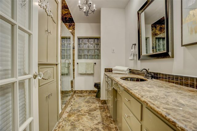 4311 Mcdermed Drive, Houston, TX 77035