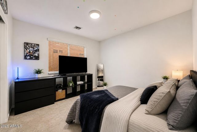 1836 N STAPLEY Drive 82, Mesa, AZ 85203
