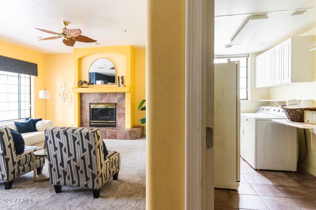 2739 E VISTA Drive, Phoenix, AZ 85032