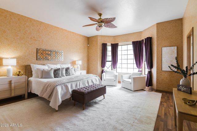 2739 E VISTA Drive, Phoenix, AZ 85032