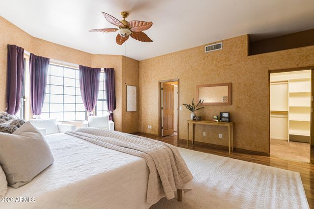 2739 E VISTA Drive, Phoenix, AZ 85032