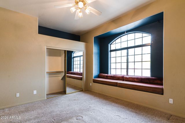 2739 E VISTA Drive, Phoenix, AZ 85032