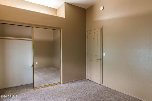 2739 E VISTA Drive, Phoenix, AZ 85032