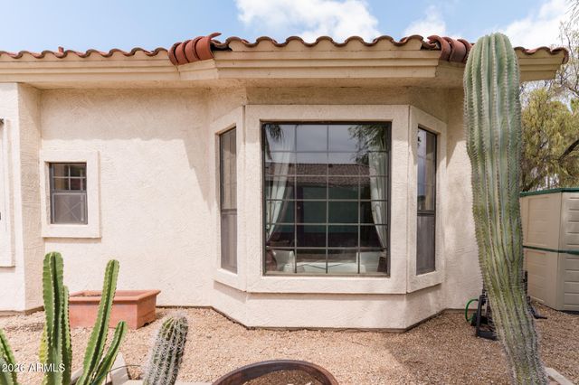 2739 E VISTA Drive, Phoenix, AZ 85032