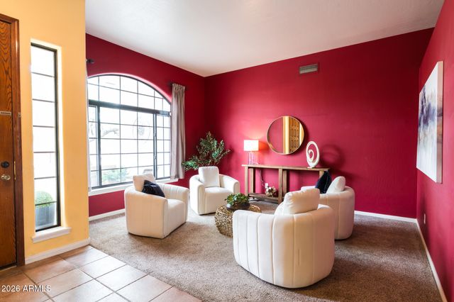 2739 E VISTA Drive, Phoenix, AZ 85032