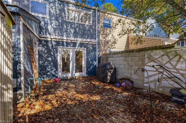 3207 Lakecrest RD, Virginia Beach, VA 23452