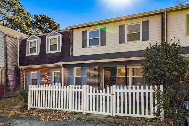 3207 Lakecrest RD, Virginia Beach, VA 23452