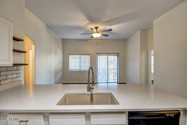 2250 E DEER VALLEY Road 26, Phoenix, AZ 85024