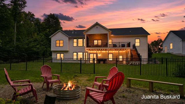 5392 Eaglepass Drive, Blendon Twp, MI 49426
