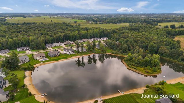 5392 Eaglepass Drive, Blendon Twp, MI 49426