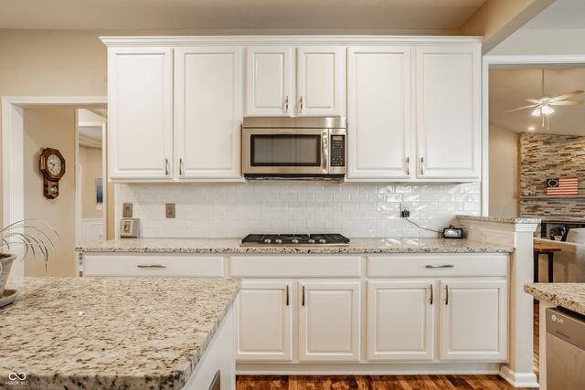 13152 Duval Drive, Fishers, IN 46037