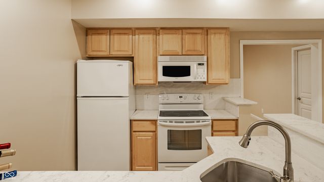 13152 Duval Drive, Fishers, IN 46037