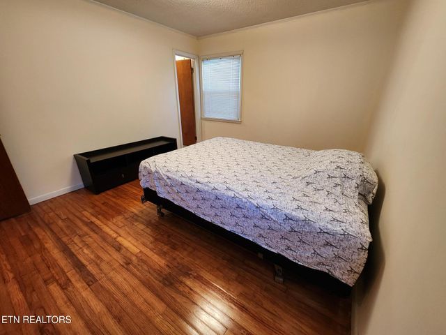 1506 Ridgeway Circle, Athens, TN 37303