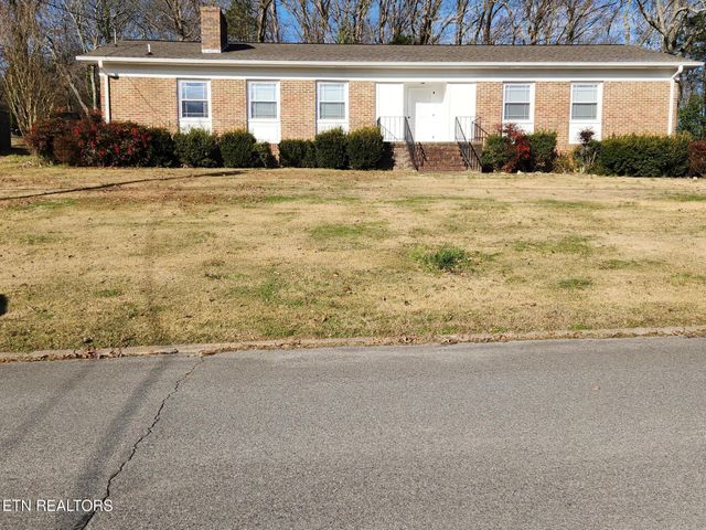 1506 Ridgeway Circle, Athens, TN 37303