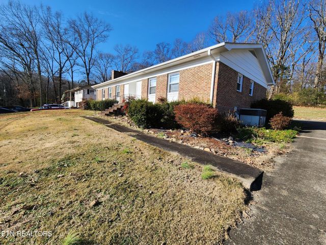 1506 Ridgeway Circle, Athens, TN 37303