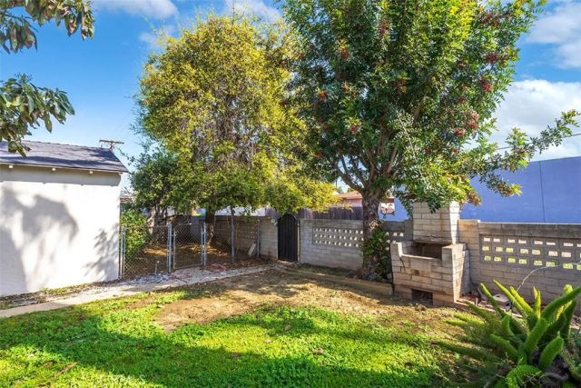 2432 Hendricks, Monterey Park, CA 91754