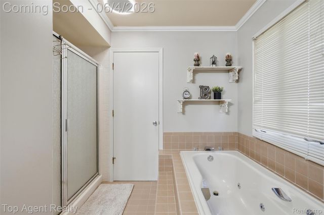 46519 Donahue Avenue, Macomb Township, MI 48044