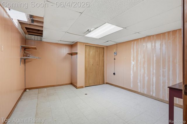 46519 Donahue Avenue, Macomb Township, MI 48044