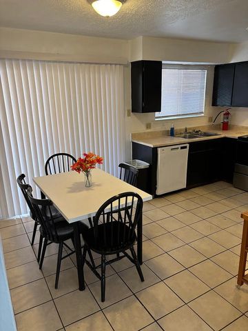 10901 Towner Avenue NE, Albuquerque, NM 87112