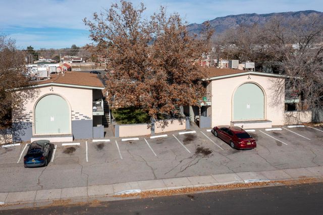 10901 Towner Avenue NE, Albuquerque, NM 87112