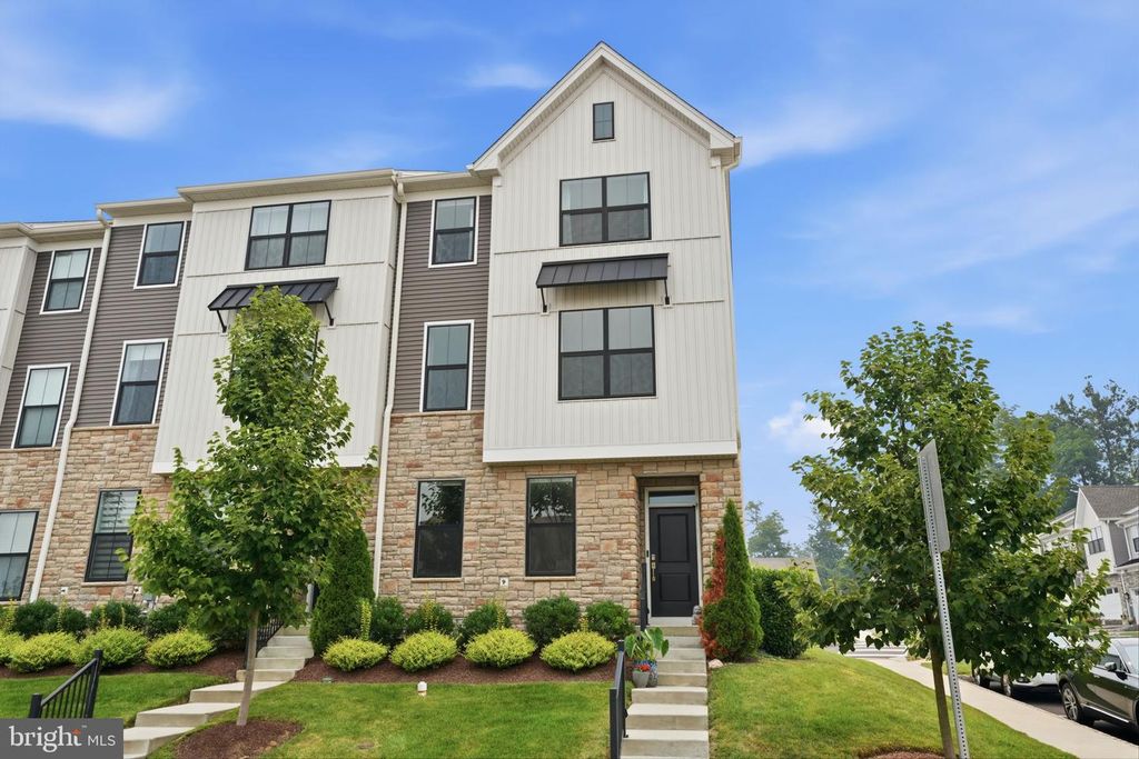 613 TURNER LN, Media, PA 19063