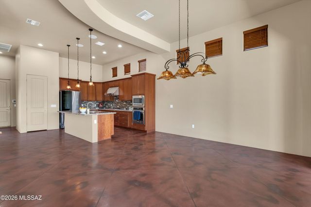 4827 W New Shadow Way, Marana, AZ 85658