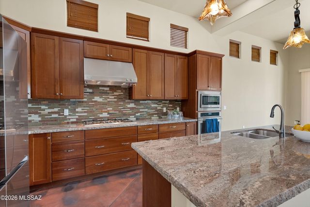 4827 W New Shadow Way, Marana, AZ 85658