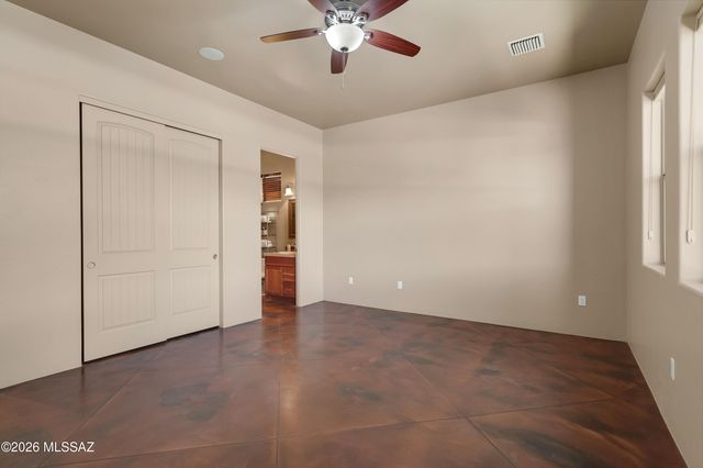 4827 W New Shadow Way, Marana, AZ 85658