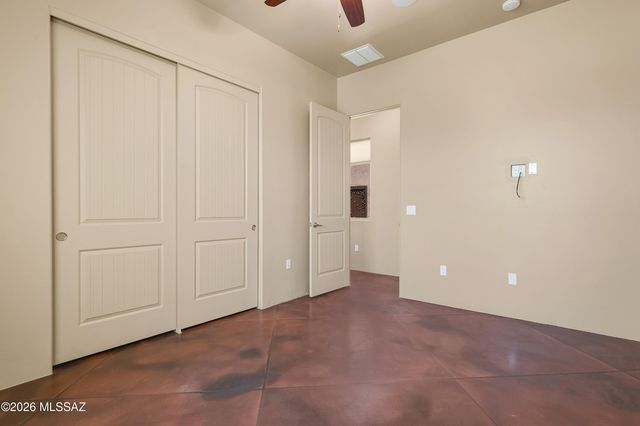 4827 W New Shadow Way, Marana, AZ 85658