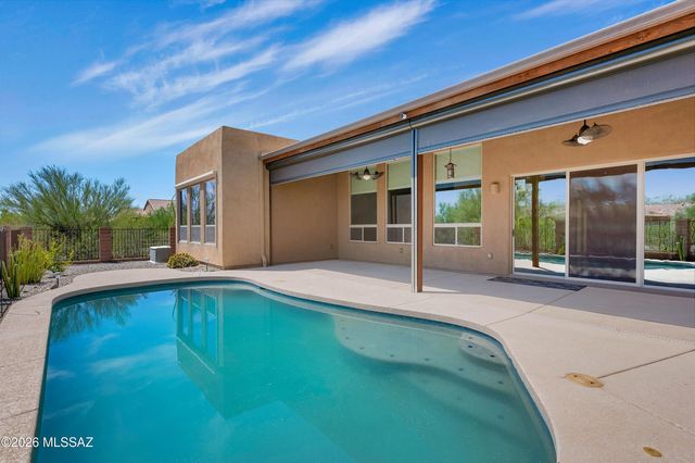 4827 W New Shadow Way, Marana, AZ 85658