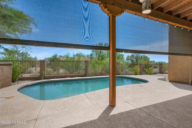 4827 W New Shadow Way, Marana, AZ 85658